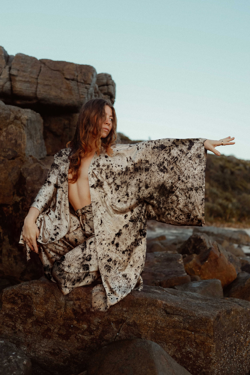 Sita Robe (earth)